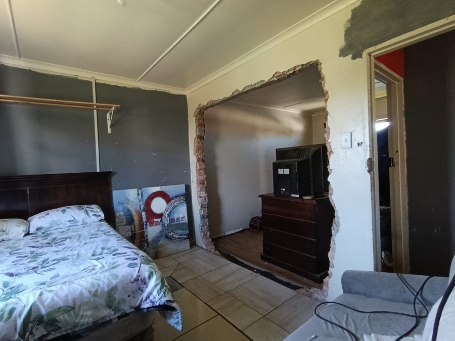 2 Bedroom Property for Sale in Bredasdorp Western Cape